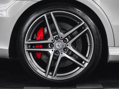 Used 2014 Mercedes-Benz E 63 AMG S-Model image 16