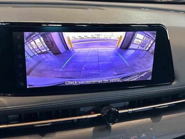 Used 2024 Nissan Ariya AWD image 23