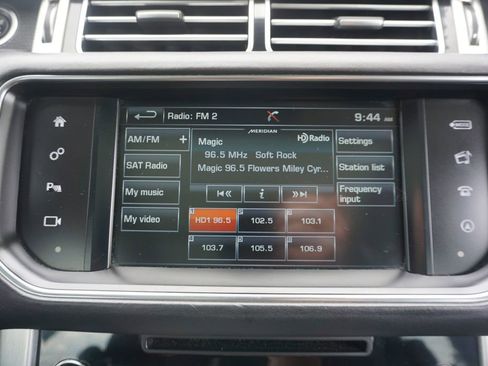 Used 2016 Land Rover Range Rover Supercharged AWD/4WD image 10