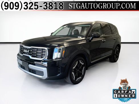 Used 2023 Kia Telluride S AWD/4WD image 1
