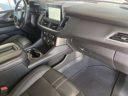 Used 2022 Chevrolet Tahoe RST w/ Luxury Package AWD/4WD image 29