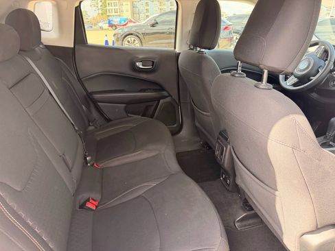 Used 2019 Jeep Compass Sport FWD image 25