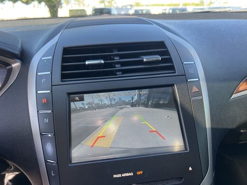 Used 2016 Lincoln MKZ Hybrid w/ Equipment Group 600A Reserve image 18