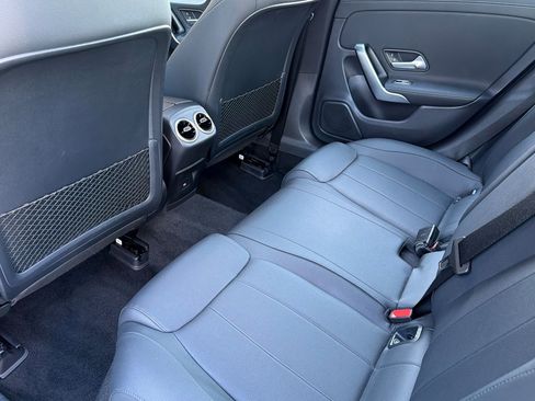 Used 2025 Mercedes-Benz CLA 250 4MATIC image 13