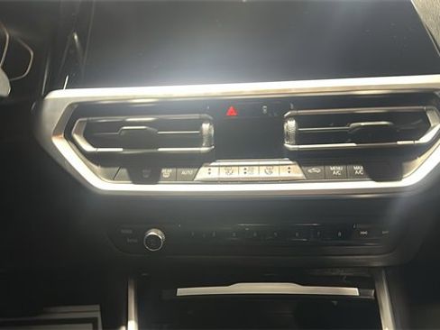 Used 2021 BMW 330i Sedan w/ Parking Assistance Package image 19