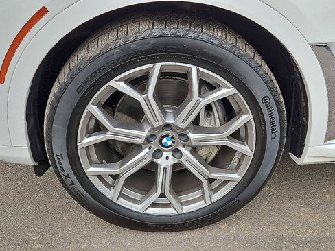 Used 2019 BMW X7 xDrive50i w/ Cold Weather Package image 27