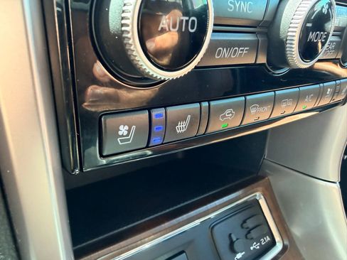 Used 2020 Subaru Ascent Touring w/ Popular Package #2A AWD/4WD image 20