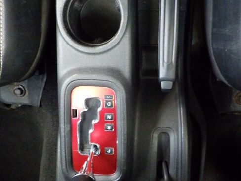 Used 2013 Jeep Wrangler Unlimited Sahara w/ Dual Top Group image 12