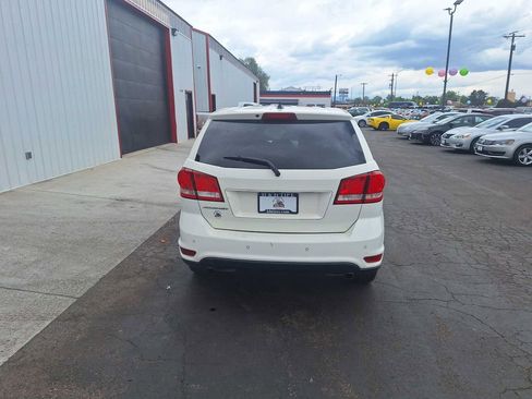 Used 2016 Dodge Journey R/T w/ Driver Convenience Group FWD image 7