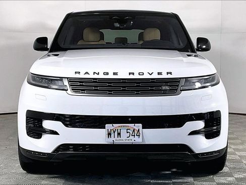 Used 2023 Land Rover Range Rover Sport SE AWD/4WD image 2