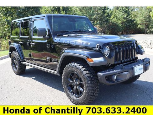 Used 2019 Jeep Wrangler Unlimited Sahara w/ Quick Order Package 24M Moab image 1