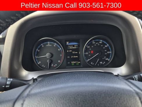 Used 2018 Toyota RAV4 XLE w/ Plus Extra Value Package FWD image 29