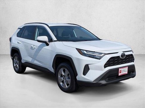 Certified 2025 Toyota RAV4 XLE AWD/4WD image 3