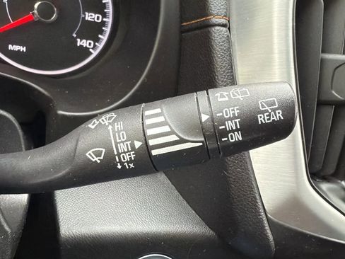 Used 2018 GMC Terrain SLE w/ Driver Convenience Package image 13