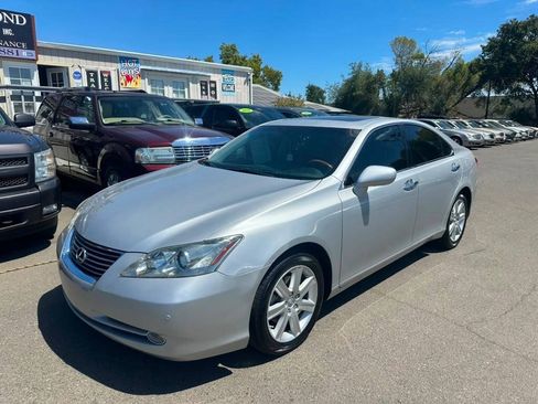Used 2009 Lexus ES 350 w/ Premium Pkg Plus FWD image 1