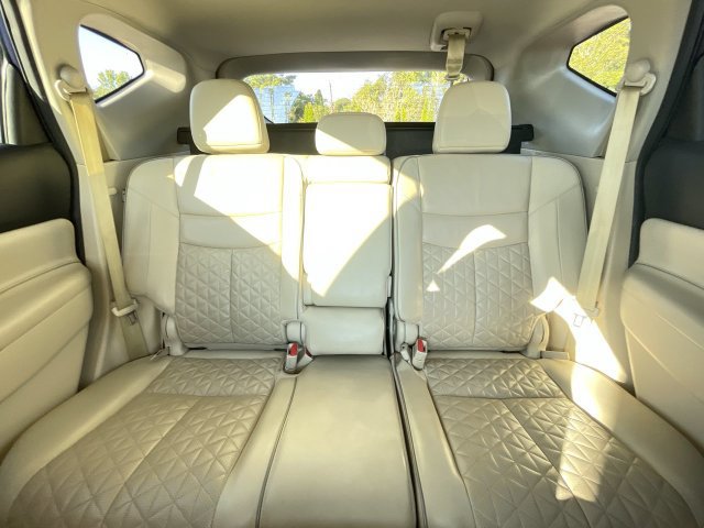 Used 2019 Nissan Murano Platinum AWD/4WD image 16