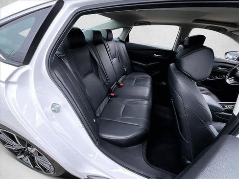 Used 2025 Honda Accord Touring image 29