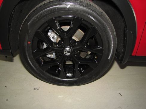 Certified 2023 Honda HR-V Sport image 24