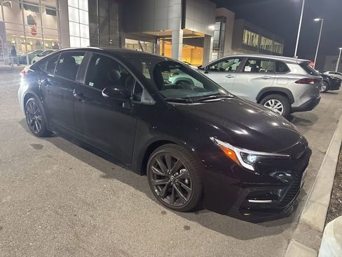 Used 2024 Toyota Corolla SE image 4