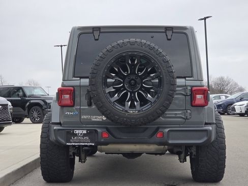 Used 2021 Jeep Wrangler Unlimited Sahara image 27