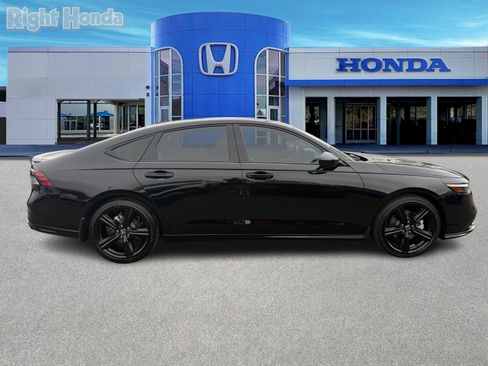 Certified 2024 Honda Accord Sport image 9