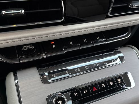 New 2025 Lincoln Aviator Reserve w/ Illumination Package image 22