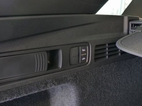 New 2025 Audi Q5 Prestige image 14