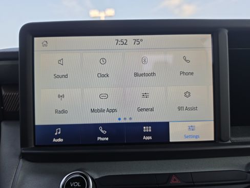 Used 2022 Ford Maverick Lariat w/ Lariat Luxury Package AWD/4WD image 33