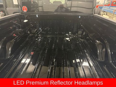 Used 2022 Jeep Gladiator Overland w/ Popular Equipment Package image 27