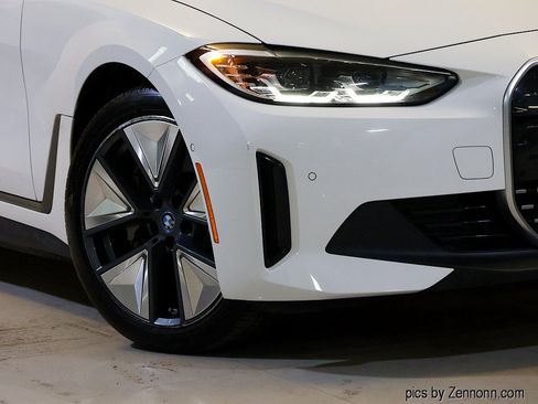 Used 2023 BMW i4 eDrive35 w/ Premium Package RWD image 3