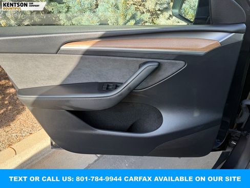 Used 2024 Tesla Model Y Long Range image 17