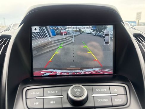 Used 2017 Ford Escape SE w/ Equipment Group 201A image 20