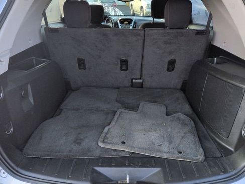 Used 2017 Chevrolet Equinox LT w/ Convenience Package image 24