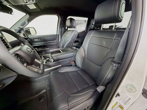New 2026 Toyota Tundra Limited AWD/4WD image 11