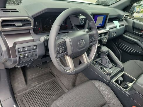 New 2026 Toyota 4Runner SR5 image 7