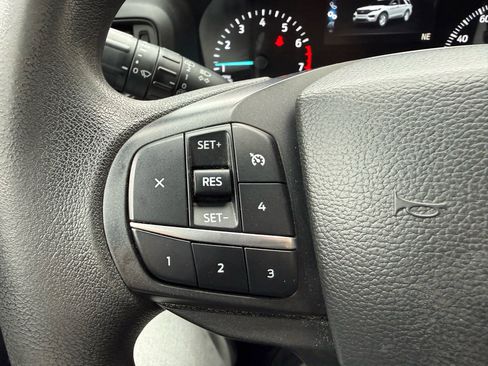 Used 2022 Ford Explorer AWD image 17