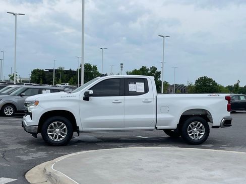 Used 2023 Chevrolet Silverado 1500 LT AWD/4WD image 4