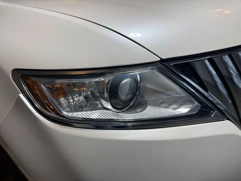 Used 2014 Lincoln MKX Sport Utility 4D w/ Equipment Group 102A image 4