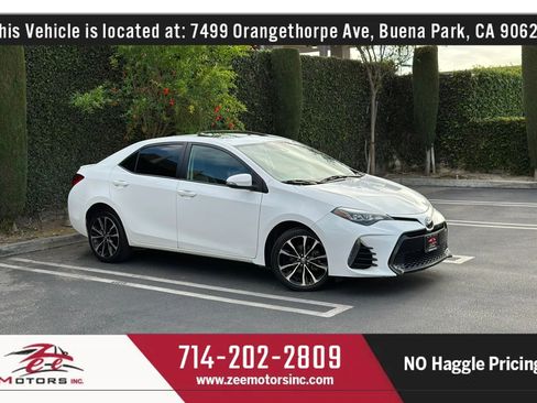 Used 2019 Toyota Corolla XSE image 3