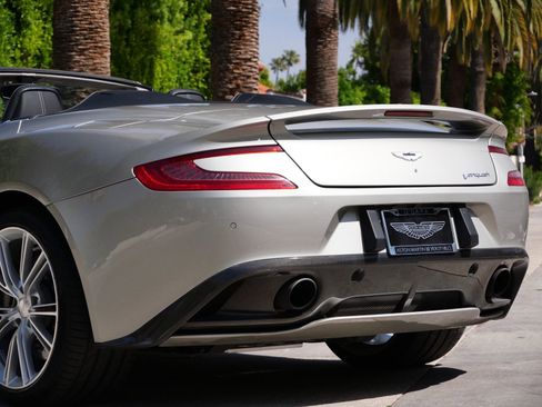 Used 2014 Aston Martin Vanquish Volante RWD image 8