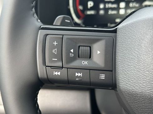 New 2026 Nissan Pathfinder SL image 20