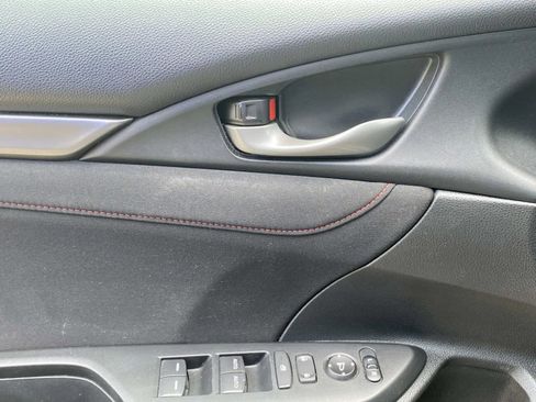 Used 2018 Honda Civic Si image 14