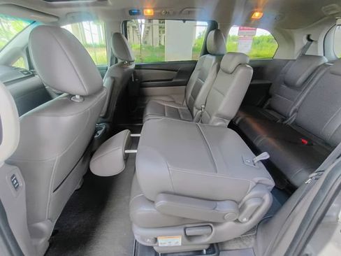 Used 2011 Honda Odyssey EX-L image 69