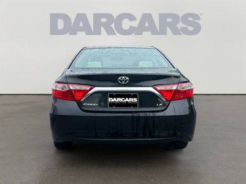 Used 2016 Toyota Camry LE FWD image 6
