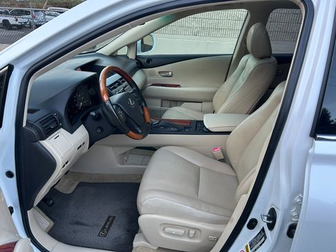 Used 2011 Lexus RX 450h AWD image 9