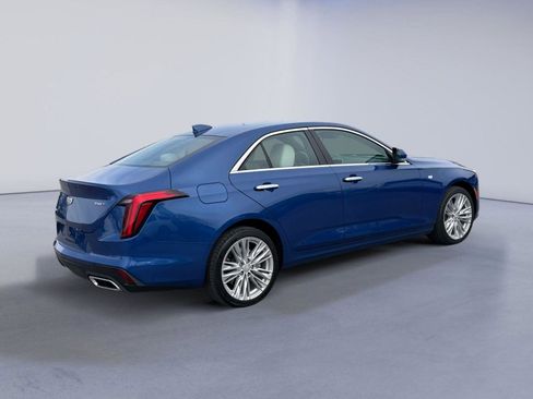 Used 2023 Cadillac CT4 Premium Luxury image 4