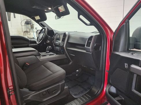 Used 2019 Ford F150 XLT w/ Equipment Group 302A Luxury AWD/4WD image 34