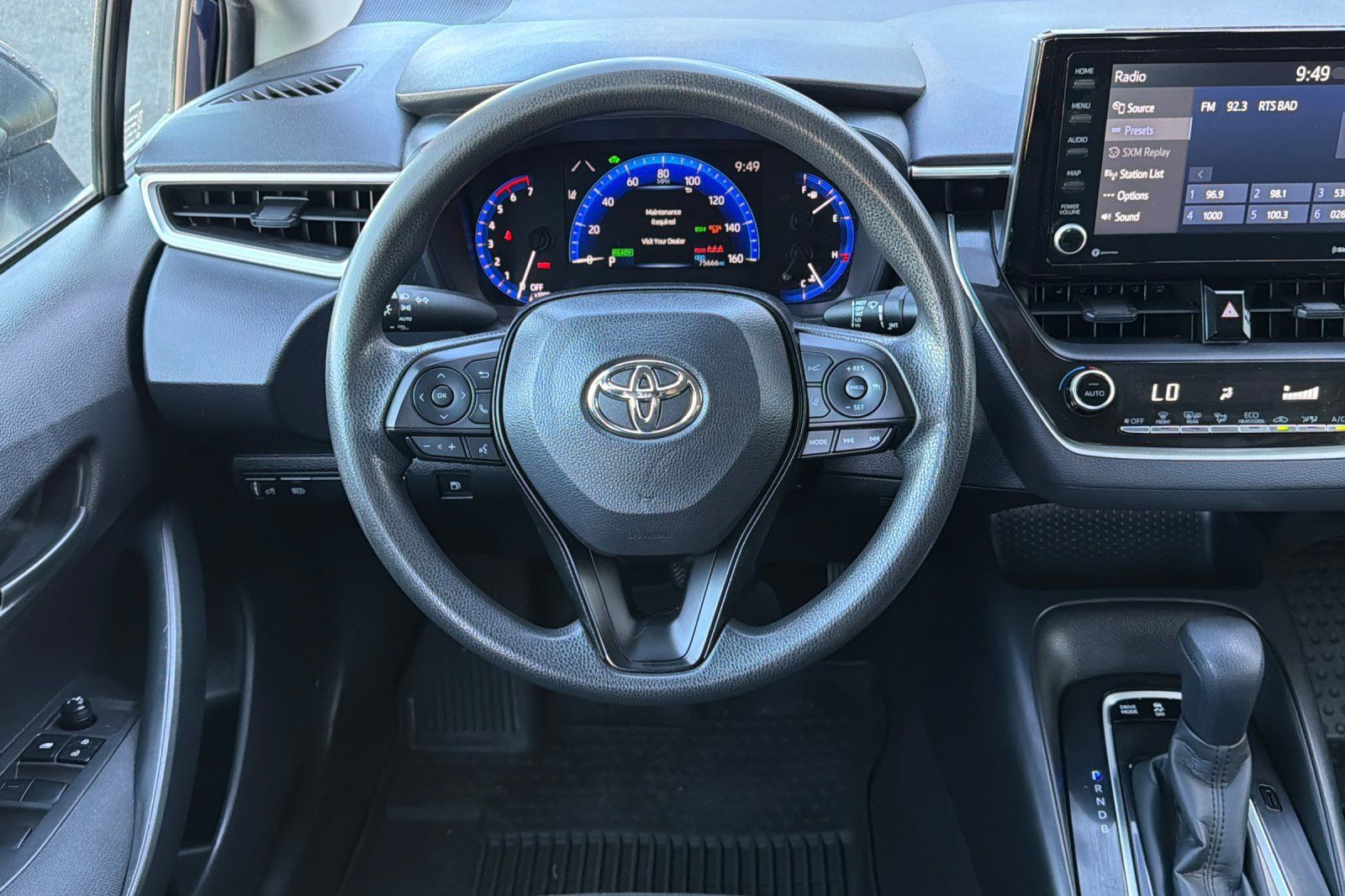 Used 2022 Toyota Corolla LE FWD image 13