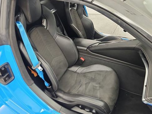 Used 2021 Chevrolet Corvette Stingray Premium Conv w/ Z51 Performance Package RWD image 37