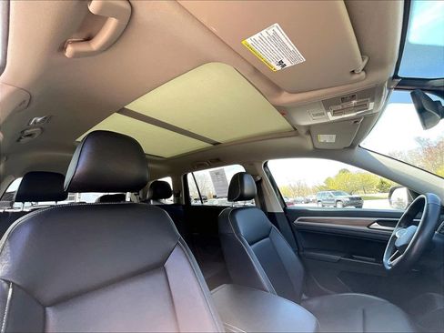 Used 2021 Volkswagen Atlas SE AWD/4WD image 7